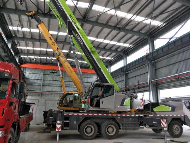 海曙区高空车出租需要注意哪些安全事项？